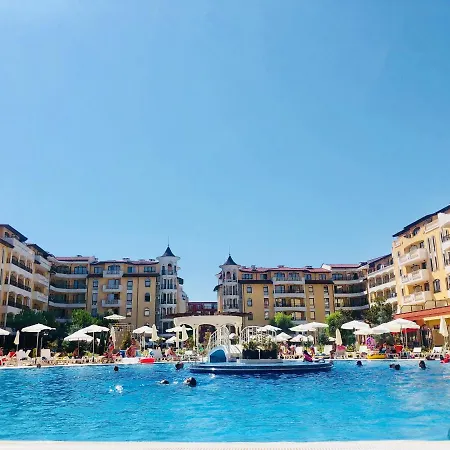 Royal Sun - Sunny Cove * Slăntjev Brjag