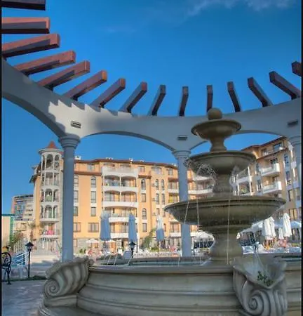 Royal Sun - Sunny Cove *